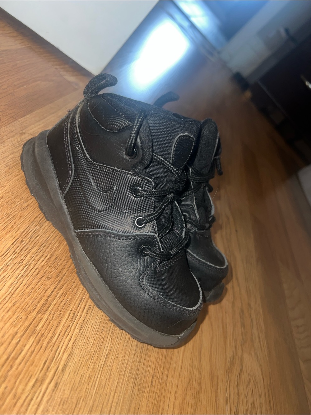 Nike Kids Black High-Top Boots